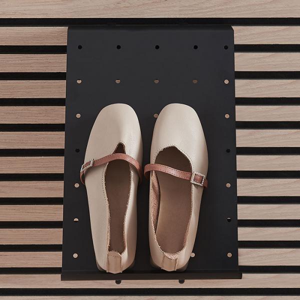 Sort skohylde til akustikpanel - 23 cm