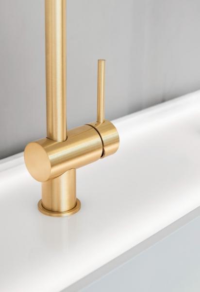 Cass&oslash;e Newform XT k&oslash;kkenarmatur - B&oslash;rstet messing