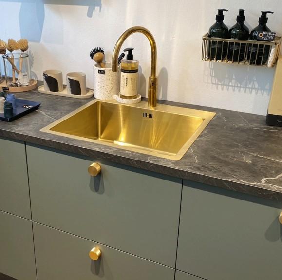 Lavabo Kubus 540 Soft køkkenvask - Messing PVD Lavabo Kubus 540 Soft køkkenvask - Messing PVD