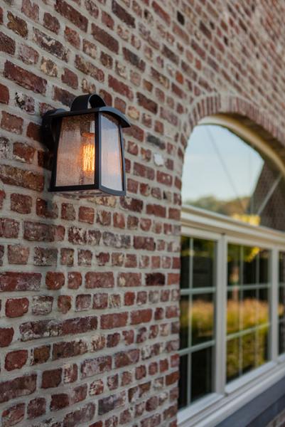 Lutec Tradition Kelsey udend&oslash;rslampe til v&aelig;g m/regnglas - Stor - Mat sort