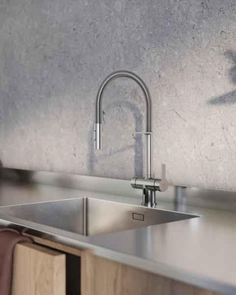 Gustavsberg Estetic Duo Semi-prof k&oslash;kkenarmatur m/udtr&aelig;k, sensor og koldstart - Krom