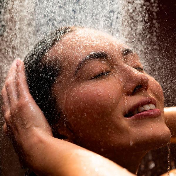 hansgrohe Raindance Alive S Showerpipe 300 2jet m/ShowerSelect Comfort og EcoSmart - B&oslash;rstet bronze