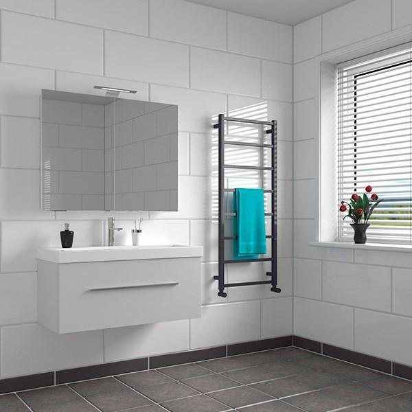 Strømberg Hagen håndklædetørrer til kombidrift - 50x78 cm - Matsort Strømberg Hagen håndklædetørrer til kombidrift - 50x78 cm - Matsort